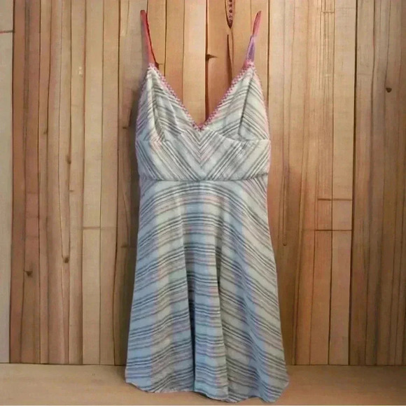 Paper Crane S Small Pastel Striped V-Neck Sundress Mini Dress Summer Casual - Picture 2 of 5